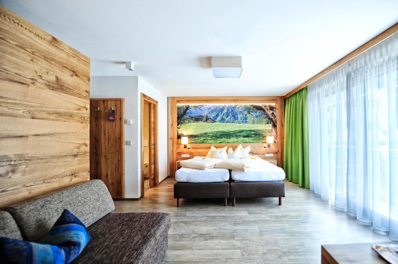 Hotel Arnika อิสชเกิล ภายนอก รูปภาพ